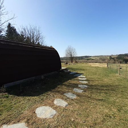 La Cabane De Tic Et Tac Hotel Tailles Buitenkant foto