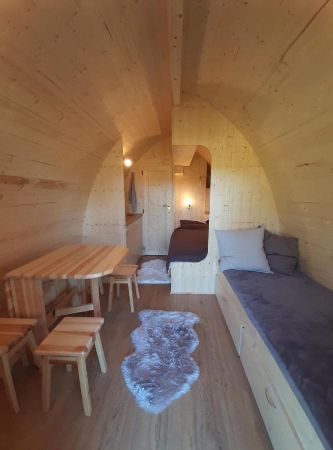 La Cabane De Tic Et Tac Hotel Tailles Buitenkant foto